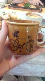 ����~����